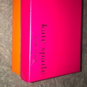 Kate spade sandals!!